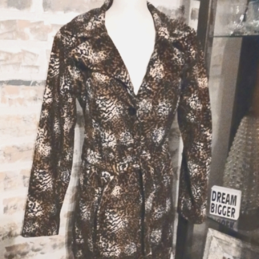 Formula X leopard jacket 🎂 - Picture 10 of 11